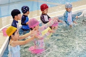 �X�C�~���O����